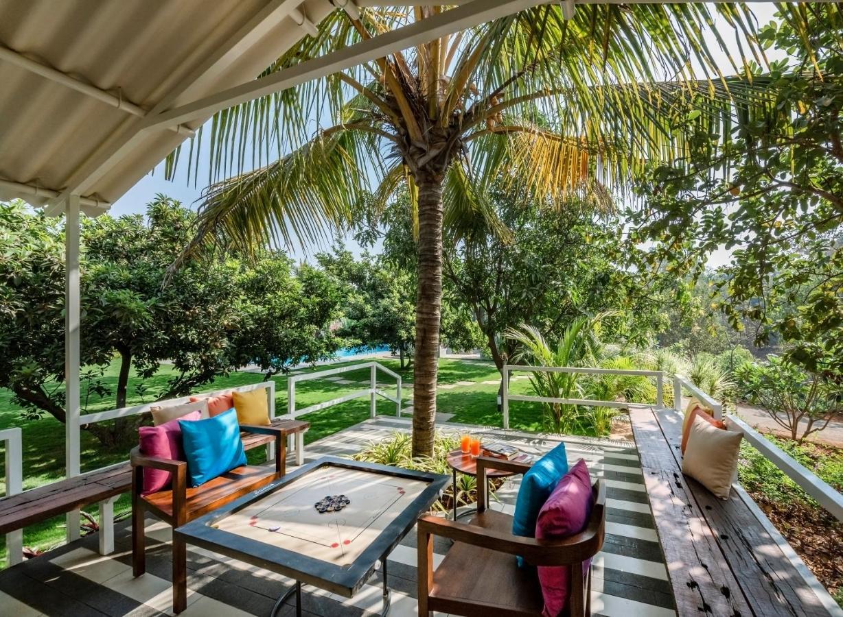 Saffronstays Casa Manga, Karjat - Pet-Friendly Pool Villa Near Nd'S Film World And Saltt ภายนอก รูปภาพ